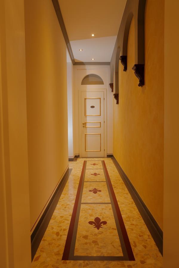 Palazzo Mari Suite & Rooms B&B Montevarchi Eksteriør billede